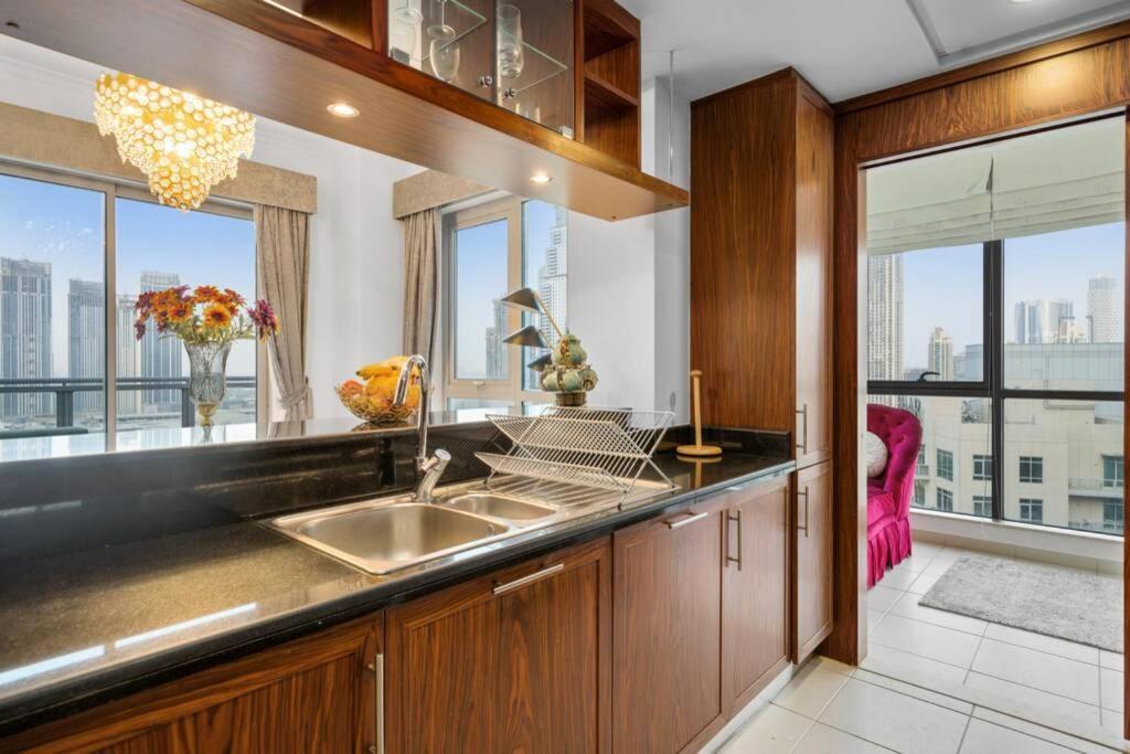 Spectacular Burj & Fountain View - Luxurious 3 Bedrooms & Maids Room - The Residences Dubai Exterior photo