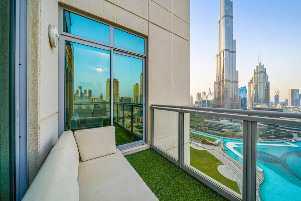Spectacular Burj & Fountain View - Luxurious 3 Bedrooms & Maids Room - The Residences Dubai Exterior photo