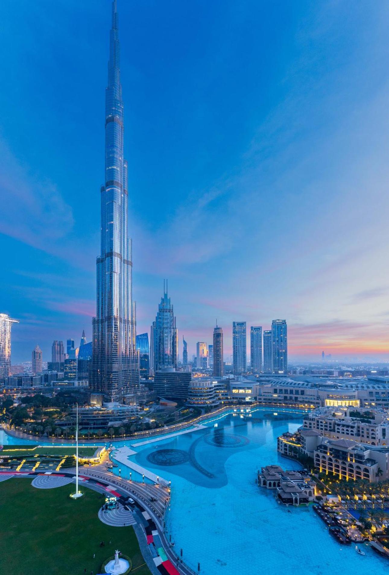 Spectacular Burj & Fountain View - Luxurious 3 Bedrooms & Maids Room - The Residences Dubai Exterior photo